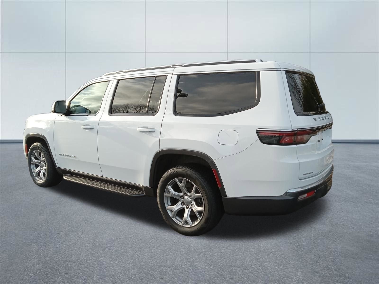 2022 Jeep Wagoneer — rear three-quarter view