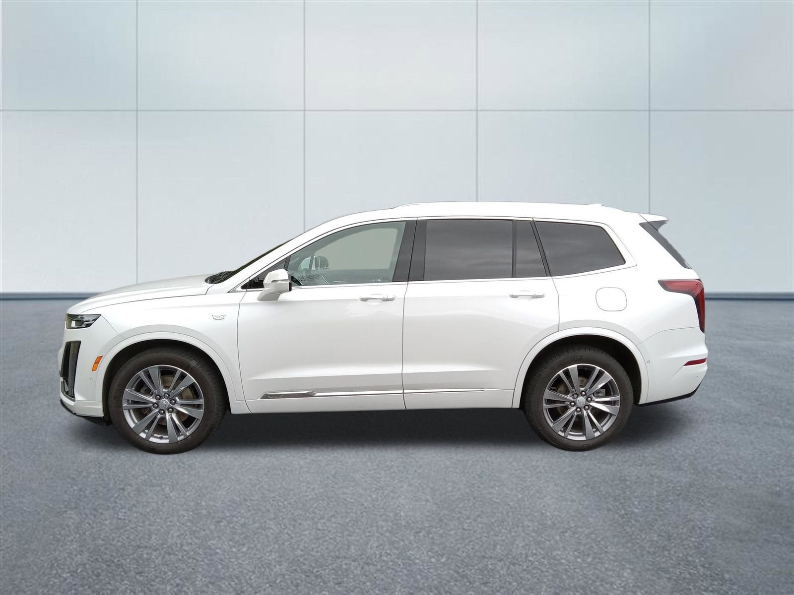 2024 Cadillac XT6 — side profile view
