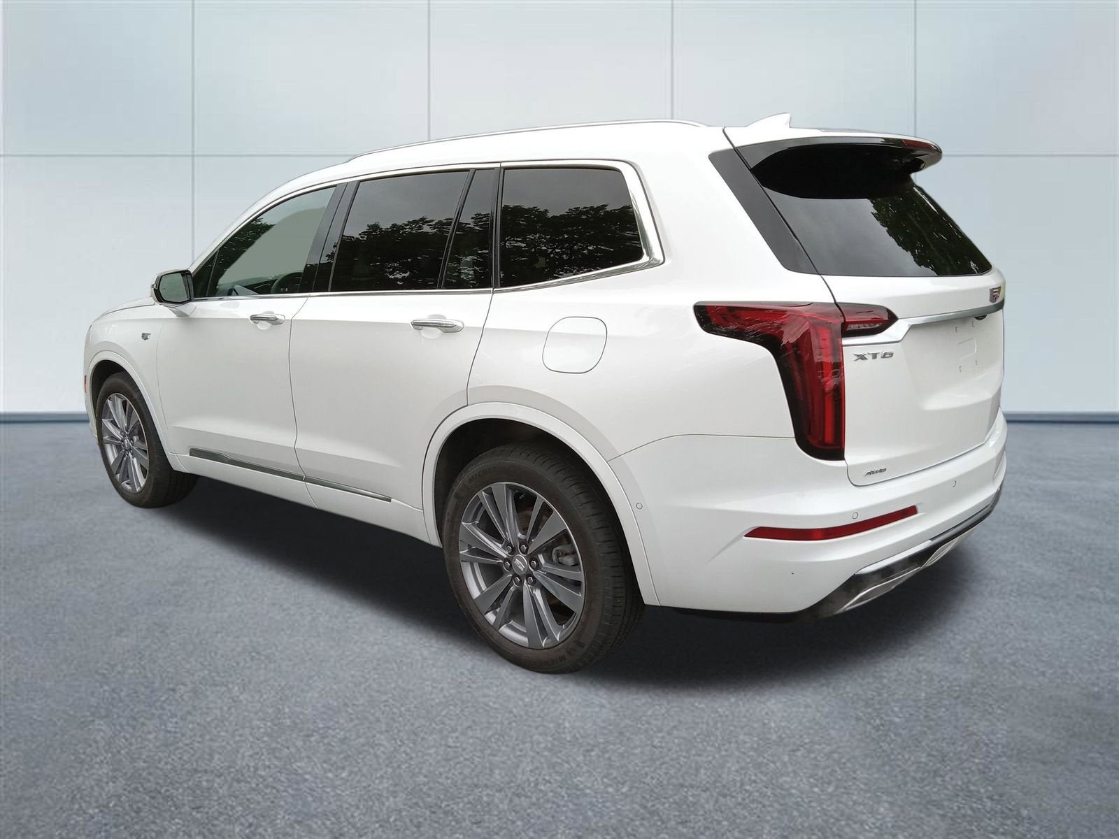 2024 Cadillac XT6 — rear three-quarter view